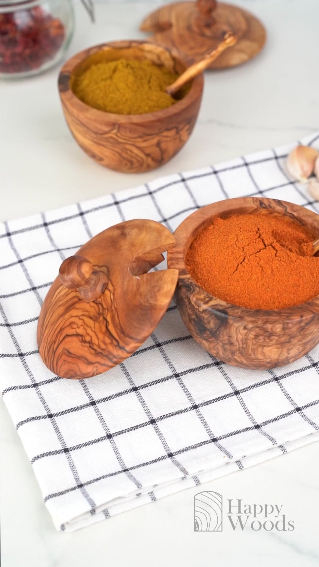 Spice Pot with Lid